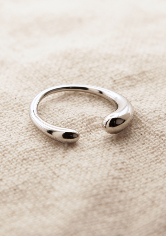 Cara Silver Ring
