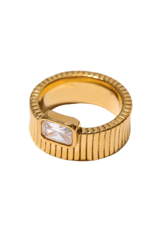 Amelia Gold Ring