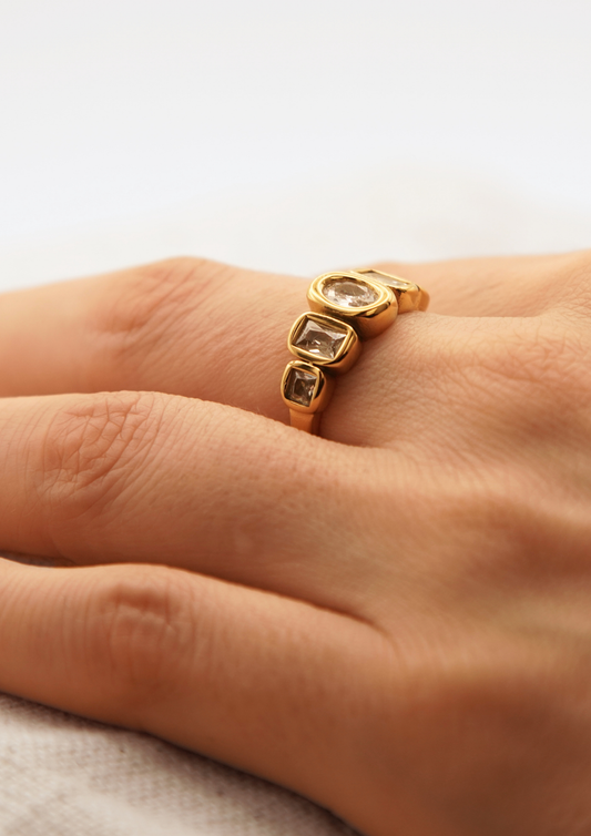 Serena Stone Gold Ring