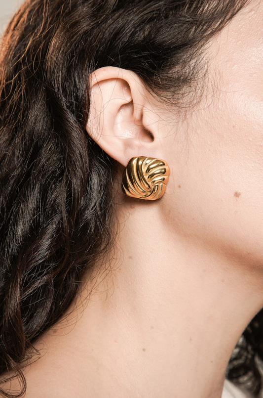 Melanie Gold Earrings