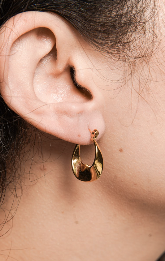 Rita Gold Hoop Earrings
